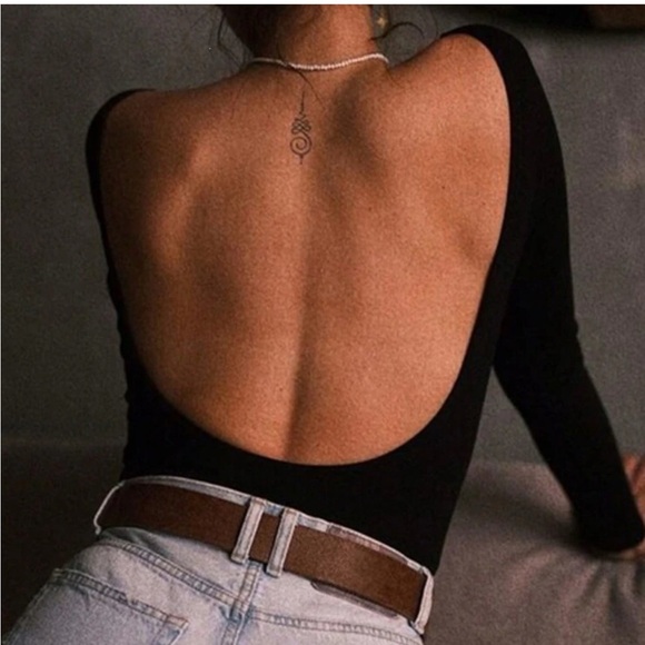 SHEIN Tops - Fitted Black Long Sleeve backless Bodysuit